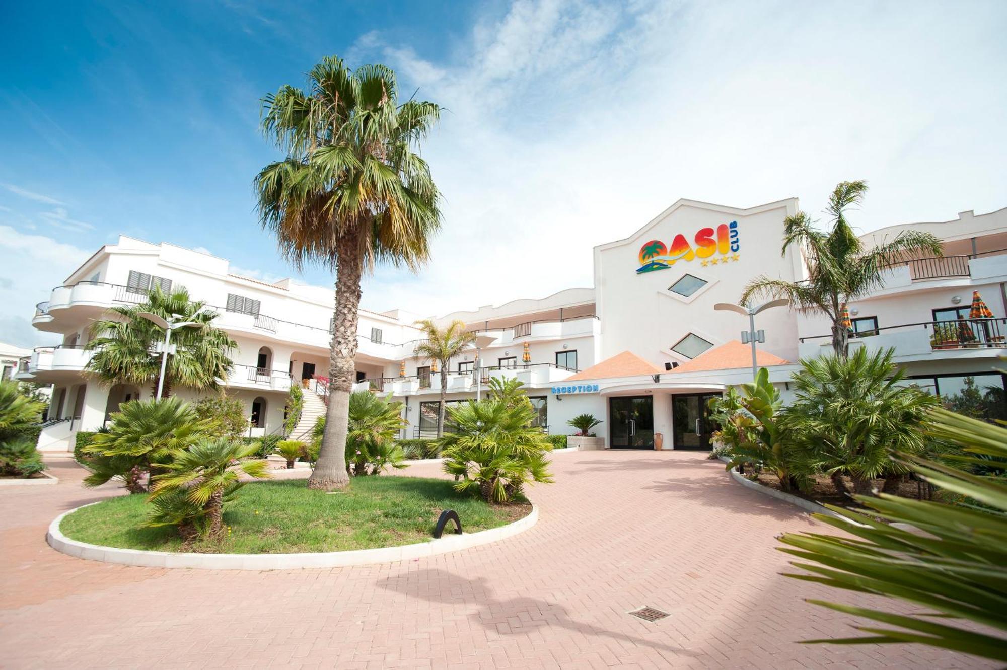 Oasiclub Hotel 비에스테 외부 사진