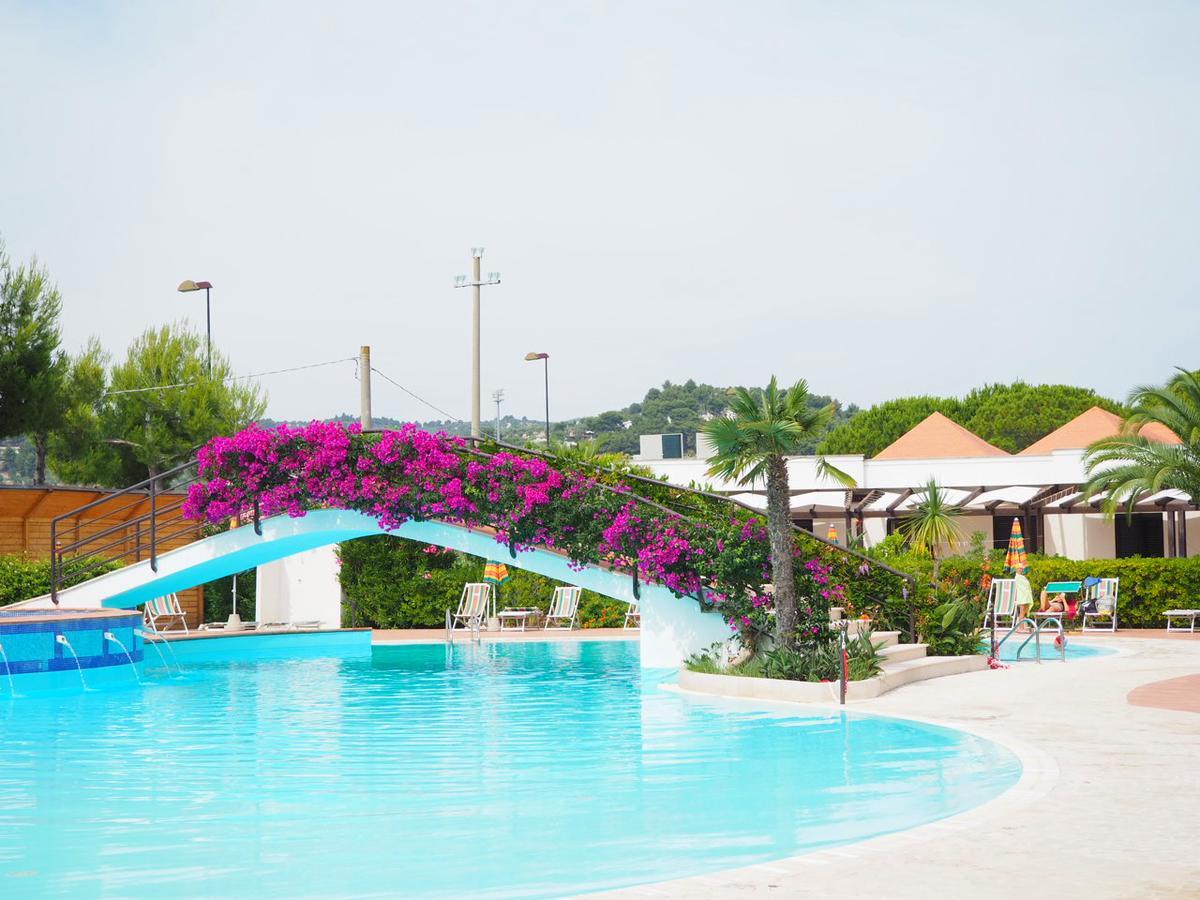Oasiclub Hotel 비에스테 외부 사진